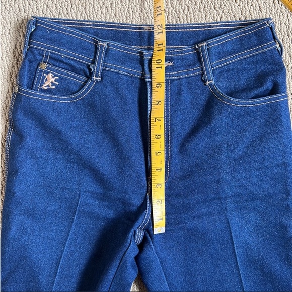 Darkwash Highrise Vintage Braxton Crop Jean - Picture 5 of 7